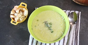 Reţeta video: Supă cremă cu broccoli