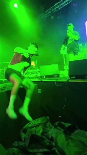 Chillin it live 2025 #420fam #chillinit #live #boyslightup #fyp