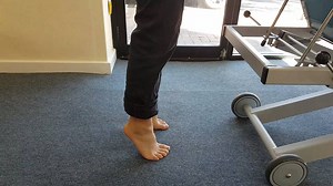 1K views · 19 reactions | Watch this video to learn about isometric calf raises to help with your heel pain. We'd also suggest you take advantage of our gift to you: a no obligation GAP FREE EXPERT HEEL PAIN ASSESSMENT - numbers are limited. Go to https://www.adelaideplantarfasciitisclinic.com.au to get pain-free today. | Adelaide Heel Pain Clinic | Facebook