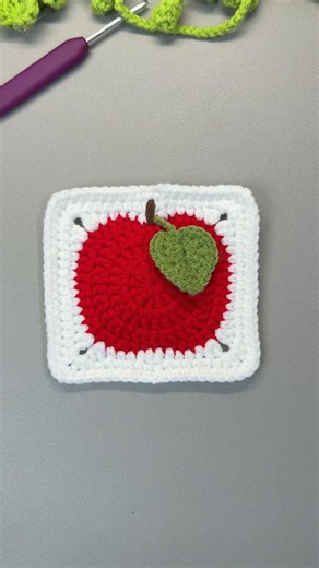 🍎 Crochet Apple Granny Square! ❤️ Why does my reversed clip get blurry after exporting in CapCut?😭