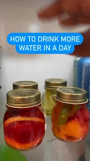 JJ Smith | Weight Loss Expert | Nutritionist on Instagram: "Drinking lots of water will help you flush out toxins, increase your metabolic rate, hydrate the skin to give you that glow, reduce water retention, even puffiness around the eyes, reduce the amount of unhealthy foods you eat, and improve cellular cleansing to reverse aging!! Why wouldn’t we DRINK MORE WATER? If you need my top FLAT TUMMY RECIPES Cookbook, comment RECIPES… and as always, this recipe is in the pinned comments"