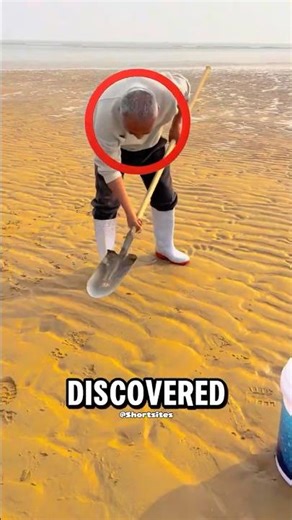 This guy discovered his son's secret 🤯