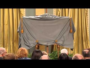 Michaëlle Jean's official portrait unveiled