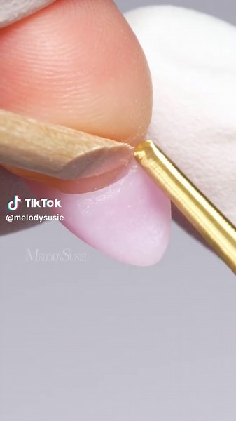 Achieve Clean Nails Using SC300F Nail Drill