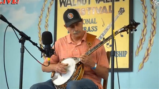 We captured the very best of the 2025 National Bluegrass Banjo Championship at the Walnut Valley Festival in Winfield, Kansas. In this recap, you'll see the Top 5 Finalists and the National Champion showcase speed, tone, and true bluegrass precision in one of the most anticipated contests of the festival. Check out the Winfield Walnut Festival: 🎵Website: https://www.wvfest.com/ 🎵YouTube: https://www.youtube.com/channel/UCs9mAFDYm8zMn-cNlq1ZWPg/featured 🎵Facebook: https://www.facebook.com/Waln