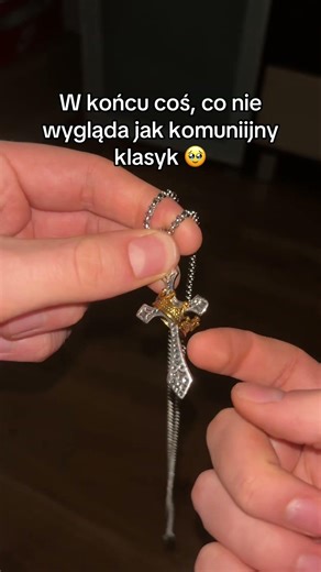 Krzyż, który ma charakter. ⚔️ #wiara #jezus #krzyz #katolik #chrześcijaństwo