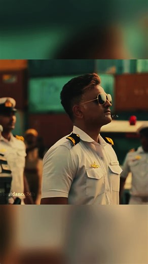 Cảnh Sát Hoảng Sợ Khi Kiểm Tra Cánh Cửa Thép P1 #bestdance24h #phimhay #film #foryou #fyp #movies