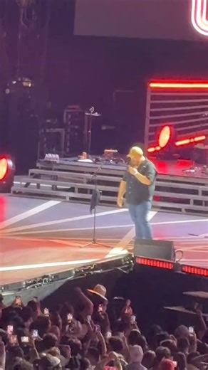 2.7M views · 10K reactions | Not Luke Combs slipping on stage! One of thee best concerts ever! #LUKECOMBS | Luke Combs Fans | Facebook