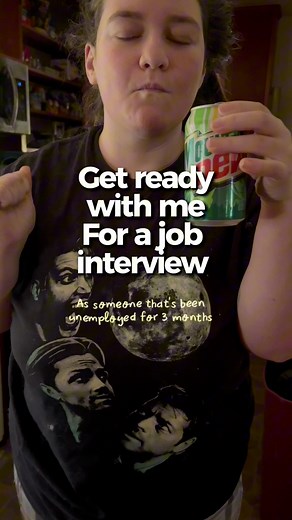 7 comments | Morning routine, getting ready for a job interview as someone that’s been unemployed for 3 months. #jobinterview #morningroutine #grwmreels #Unemployed | Catherine Rolfes | Facebook