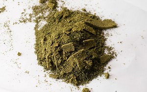 How and why to make & bake with cannabis flour (plus a bonus recipe!)