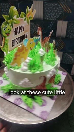 🦖 Adorable Dinosaur Theme Birthday Cake Design | Jungle Theme Cake for Kids 🎉
