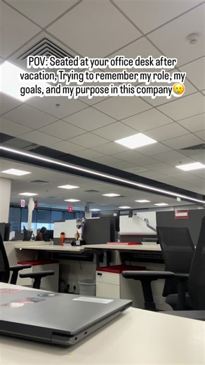 Jagjeet Singh on Instagram: "Koi to yaad dila do purpose wagera. 9to5 life, office, software engineering, corporate life, corporate, pune, salesforce, engineering, switch, career, mindset, weekdays, weekends, office life, 9 to 5, job switch, Resume, Vacation, new year 2026, management struggle, category management, fashion management"