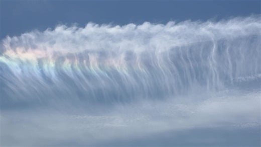 146K views · 3.8K reactions | Cool cloud appreciation time: Check out this rainbow/jellyfish cloud formation in the sky over Weatherford, TX! via Chad Casey | Texas Storm Chasers | Facebook
