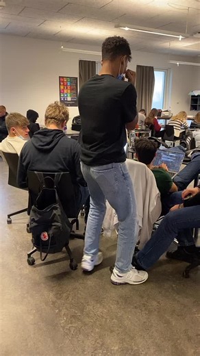 Dynamic Learning Environment in a Modern Classroom