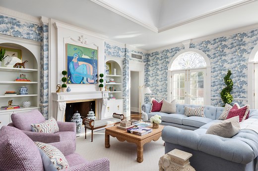 How Designers Create Living Rooms That Feel Approachable AND Elegant