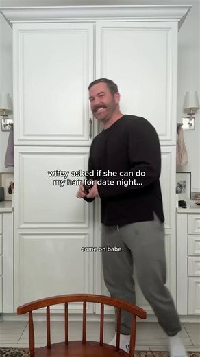 Effortless control starts with the right foundation. American Crew Forming Cream delivers medium hold with a natural shine, giving hair flexible structure without stiffness. Designed to add definition, thickness, and smooth control, this versatile styling cream works across hair types to create polished looks that remain touchable and easy to restyle throughout the day. Lightweight and conditioning, Forming Cream provides long‑lasting hold while maintaining natural movement—ideal for classic sty