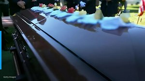 California family discovers in the middle of a funeral that the casket had the wrong body