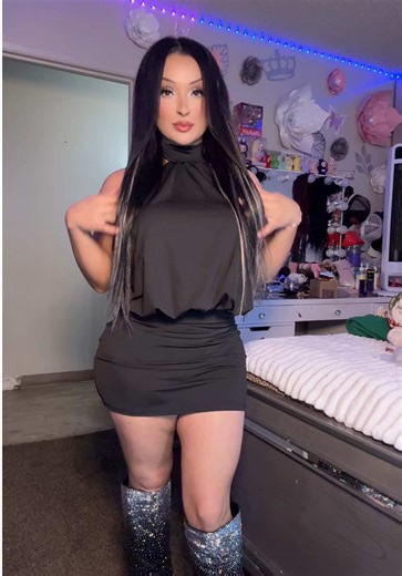 Stylish Backless Mini Dress Outfits for Every Occasion