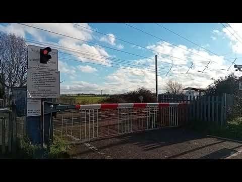 Class 700 At East Road Level Crossing (Bedfordshire), 20/1/2026