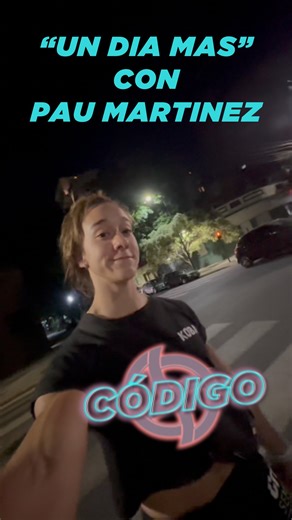 Código on Instagram: "No es solo entrenar. Es aprender a moverse mejor, pensar más claro y bancarse el proceso. Un día más, con @paauli_m 🦋🏋️‍♂️ . . . #crossfit #entrenar #codigobox"