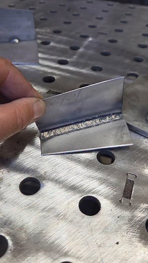 10K views · 317 reactions | Wie habe ich das geschweißt? #werkstatt #schweißen #Elektrodenschweißen #mma | manfredwelding | Facebook