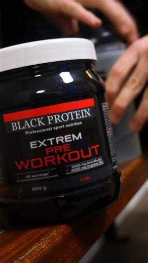 Besoin d’une dose d’énergie avant ta séance ? La potion magique Extrem Preworkout va te permettre d’augmenter ta force et ton endurance ainsi que ta congestion musculaire ! | FitnessBoutique