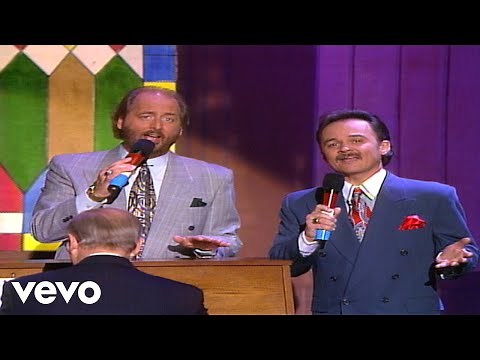 Bill & Gloria Gaither - Wonderful Words of Life [Live] ft. The Statler Brothers
