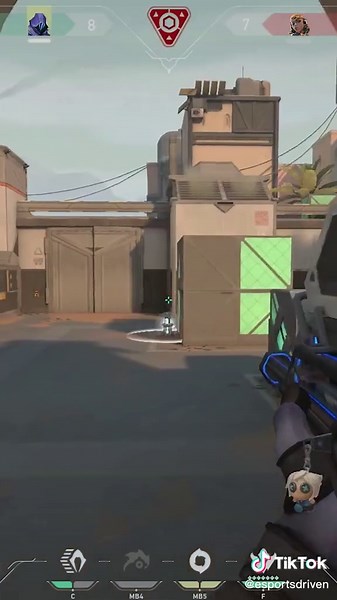 Mastering the Fake Defuse Technique in Valorant