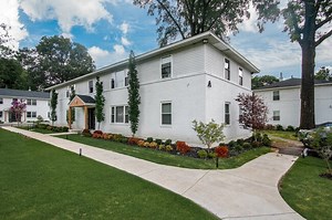 Apartments for Rent under $1,500 in Poplar Glen, Memphis | Apartments.com