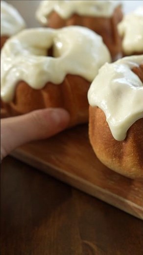 Relax and Make Sweetrolls from Skyrim #baking #skyrim #cooking