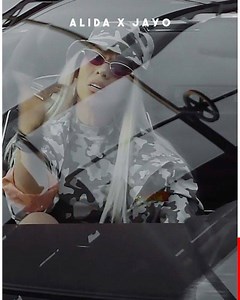 77 reactions | Alida x Jayo - Du warst nicht da Link in Bio Ich habe wieder an uns gedacht Aber du warst nicht da Du warst nicht da ....... Ich habe wieder an uns gedacht Aber du warst nie da Du warst nie da ............. Wie das immer so ist !! Markiert den person den ihr so sehr vermisst  #sonymusic #entertainment #balkanmusic #hitetereja #showbiz #germanmusik #brandnew | Alida Duka | Facebook