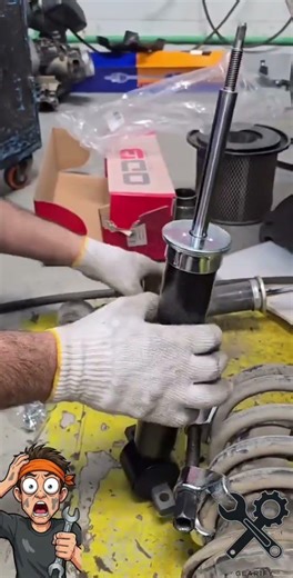 how to change coil spring #shorts #MechanicLife #satisfyingfix #mechanical