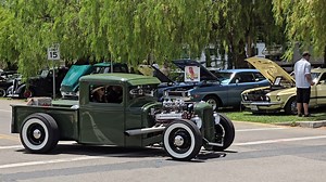 614K views · 15K reactions | 1934 Ford Nailhead V8 hot rod sounds heavenly #Samspace81 #classiccars | Samspace81 | Facebook