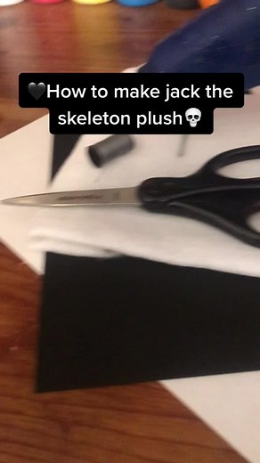 🖤￼￼￼￼ How to make jack the skeleton plush💀. Mine didn’t turn out good so 😐 #fyp #foryou ￼￼#halloween #craft #jacktheskeleton