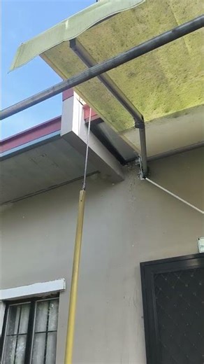 My DIY Wood pallet Fence #diy #fence #homeimprovement #woodpallet