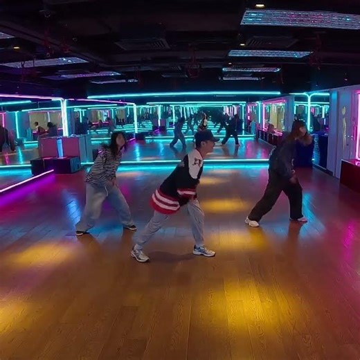 Lean Like A Cholo 12.01.2026 #downakakilo #choreography #dance #bongtan