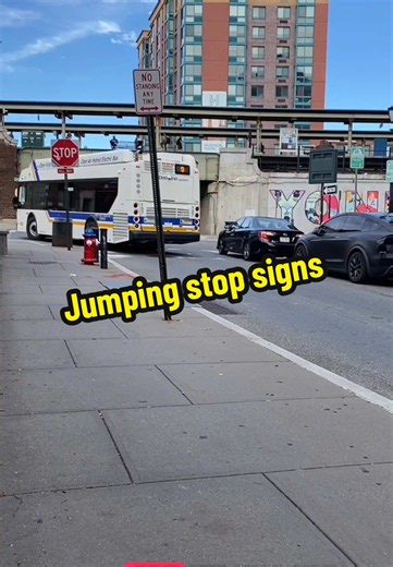 Jumping stop signs #creatorsearchinsights #jumpingstopsigns #buses #foryoupage #stopsign