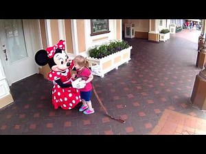 Baily meeting Minnie Mouse for first time