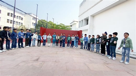 GROUP POETRY RECITATION BY CLASSES I & II - NOV 21, 2025 The early years education at KC Public School aims at developing a wide range of life skills among the children of Classes I and II. For this purpose, our teachers adopt effective methods and techniques which are basically play-way. Reciting poetry together involves team dynamics. The poems selected for group recitation are composed to themes derived from different tenets of Round Square Discovery Framework (RSDF). In the poetry recitation