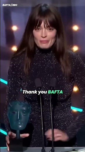 Emma Mackey Thanks Aimee Lou Wood At The BAFTAs 🥹