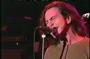 ON THIS DAY, April 6th, 1992, Pearl Jam released their single Even Flow. It was the second single from their debut album Ten Below: PEARL JAM - Even Flow (LIVE) Pro-shoot from Soundcheck, At the Tivoli - Utrecht - Holland - 1992 | The YEAR Grunge BROKE