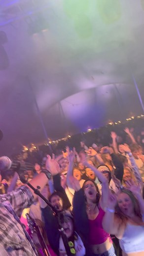 Last night at the Dakota County Fair was one for the books! 🎶 Here's a clip of us and the amazing crowd clapping and singing along to "Heartache Tonight" by The Eagles. The energy was off the charts! Thanks to everyone who joined in! 🙌🎸 #CountryRock #TheEagles #LiveMusic #DakotaCountyFair #HeartacheTonight #ShaneMartin | Shane Martin