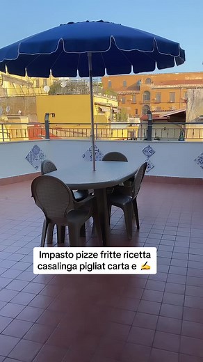 Ricetta pizze fritte: preparazione e impasto casalingo