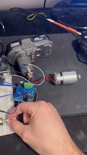 #arduino #motor The BTS7960 motor driver* with a motor and 18v battery for a proof of concept