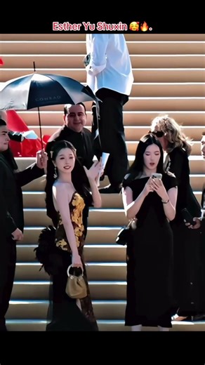 ㊗️Esther Yu Shuxin Elegant and stunning at the Golden Gala 😭✨