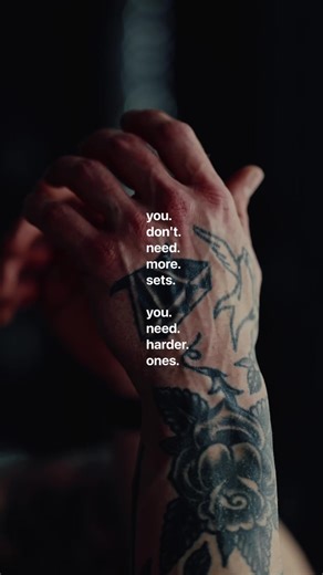 more sets won’t fix the lazy ones. 🔗 in b!0 for effective programming if ya need it. #evidencebasedtraining #hypertrophy #trainharder #strengthtraining #liftingover30