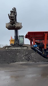 Full fart på demokörningen i Vänersborg med ESM AB 'Ekholms Svets & Mekaniska AB' och Grustenius AB 💪 | Maskinkanalen