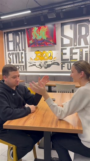 281K views · 5.4K reactions | La Bro Food luptăm doar pentru două lucruri: glorie și mâncarea noastră. În ordinea asta… sau nu.   Ismail 84, Chișinău  + (373) 67 20-20-20  brofood.md | BroFood.md | Facebook