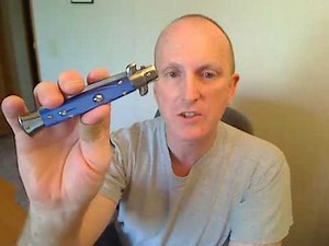 Italian Stiletto Switchblade Review