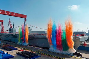 El desarrollo militar chino parece imparable: el país asiático ahora tiene el buque de asalto anfibio más grande del mundo